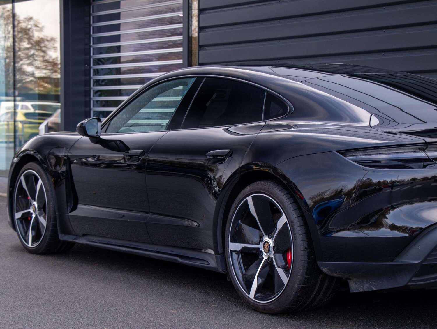 Used Porsche Taycan 2021 for sale - 77589088: Photo 21