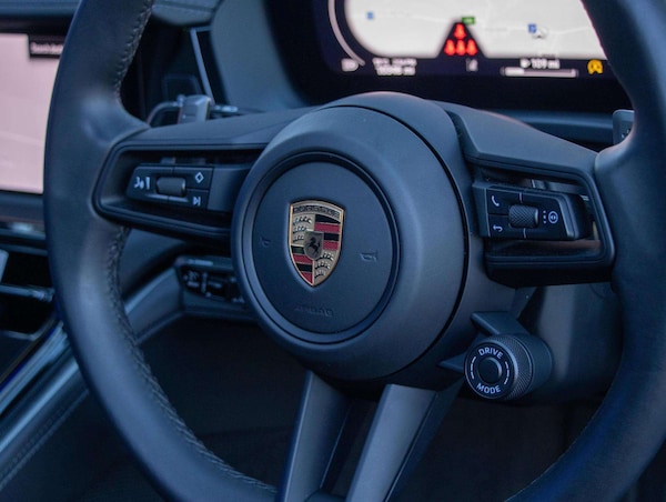 Used Porsche Panamera 2024 for sale - 76113361: Photo 12