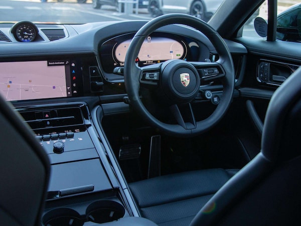 Used Porsche Panamera 2024 for sale - 76113361: Photo 27