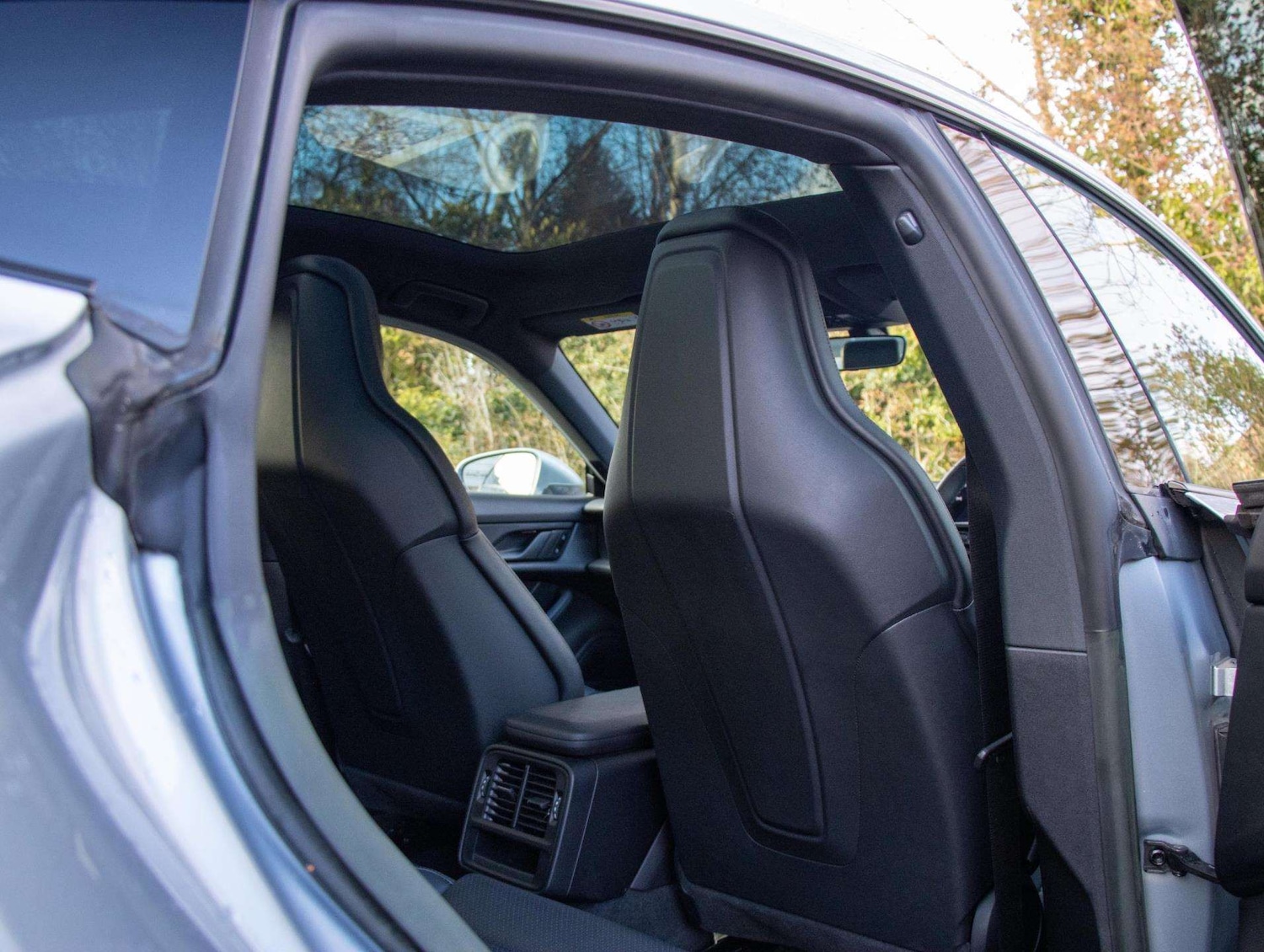 Used Porsche Taycan for sale - 77219781: Photo 25