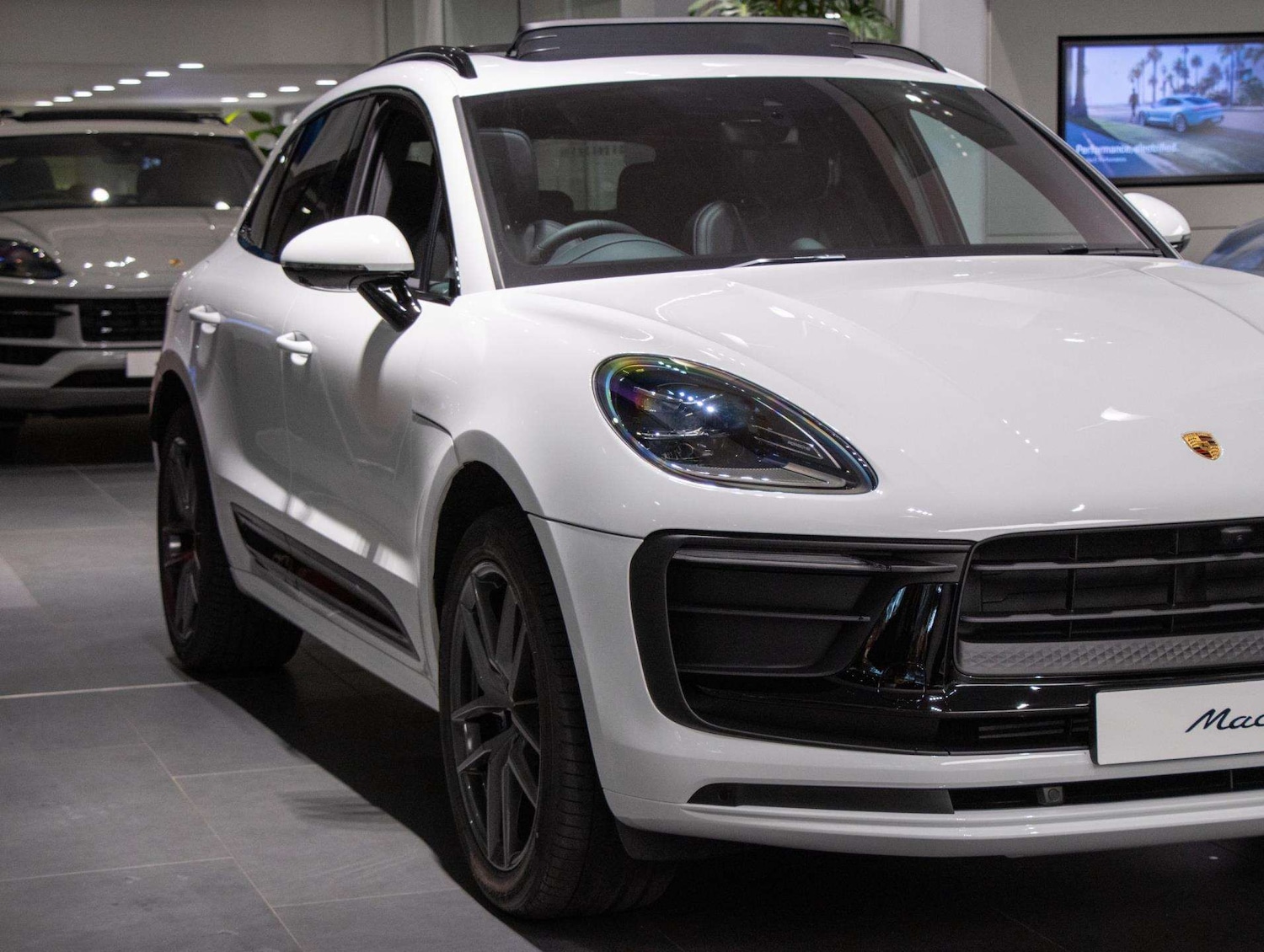 Used Porsche Macan 2025 for sale - 77860222: Photo 16