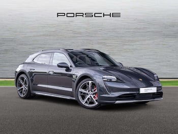 Used Porsche Taycan 2023 for sale - 79637457: Photo
