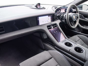 Used Porsche Taycan 2023 for sale - 79319587: Photo