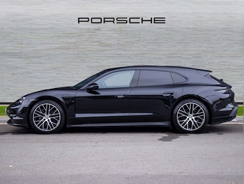 Used Porsche Taycan 2022 for sale - 76310860: Photo 2