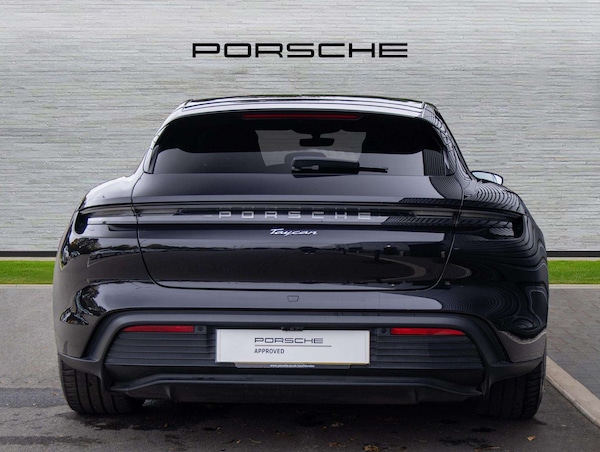Used Porsche Taycan 2022 for sale - 76310860: Photo 7