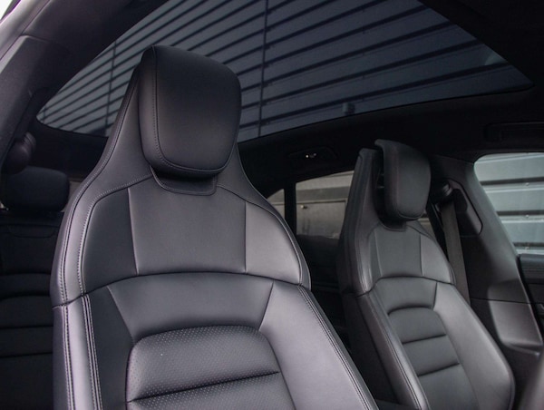 Used Porsche Taycan 2022 for sale - 76310860: Photo 8