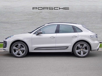 Used Porsche Macan 2023 for sale - 75699515: Photo