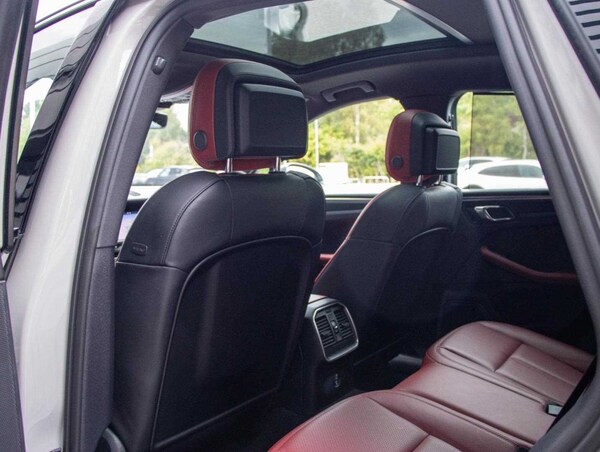 Used Porsche Macan for sale - 75699515: Photo 30