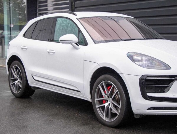 Used Porsche Macan 2023 for sale - 75405326: Photo 15