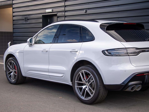Used Porsche Macan 2023 for sale - 75405326: Photo 33