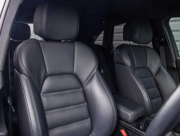 Used Porsche Macan 2023 for sale - 75405326: Photo 7