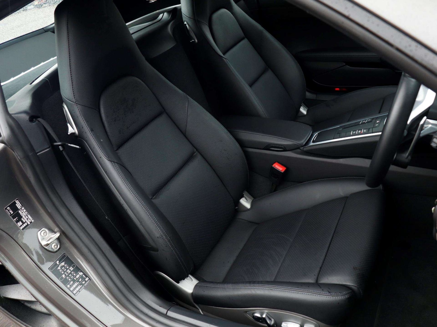 Used Porsche Cayman 2021 for sale - 76339654: Photo 25