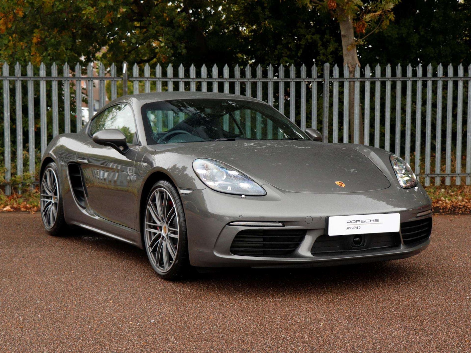 Used Porsche Cayman 2021 for sale - 76339654: Photo 35