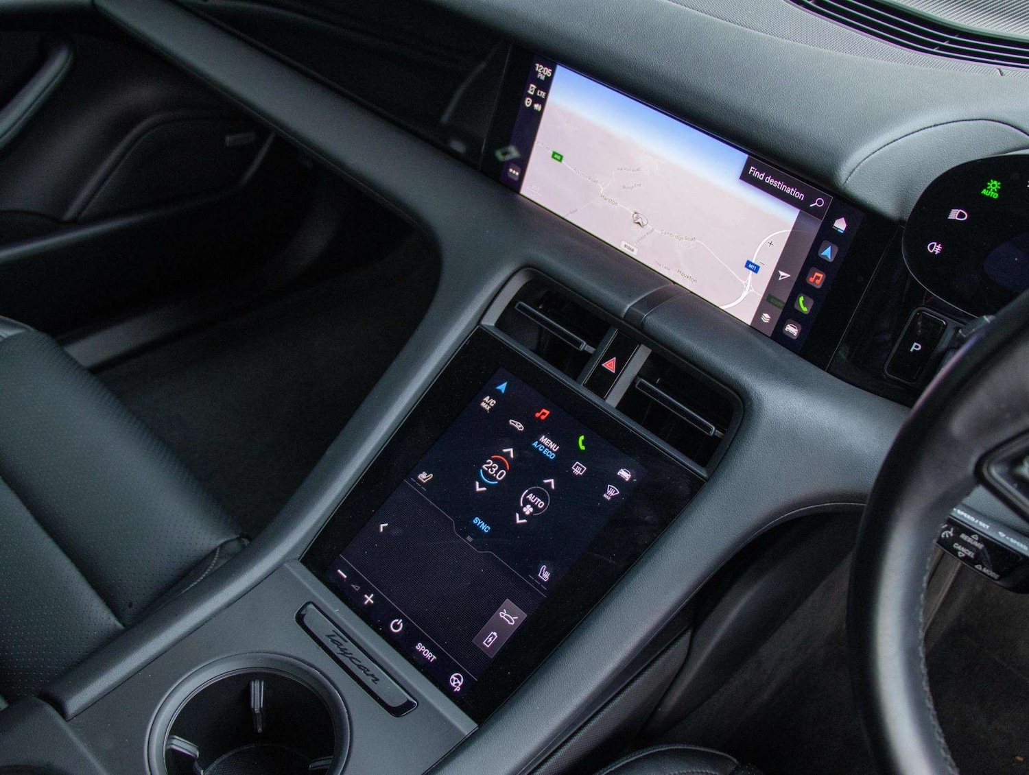 Used Porsche Taycan 2021 for sale - 76624657: Photo 11