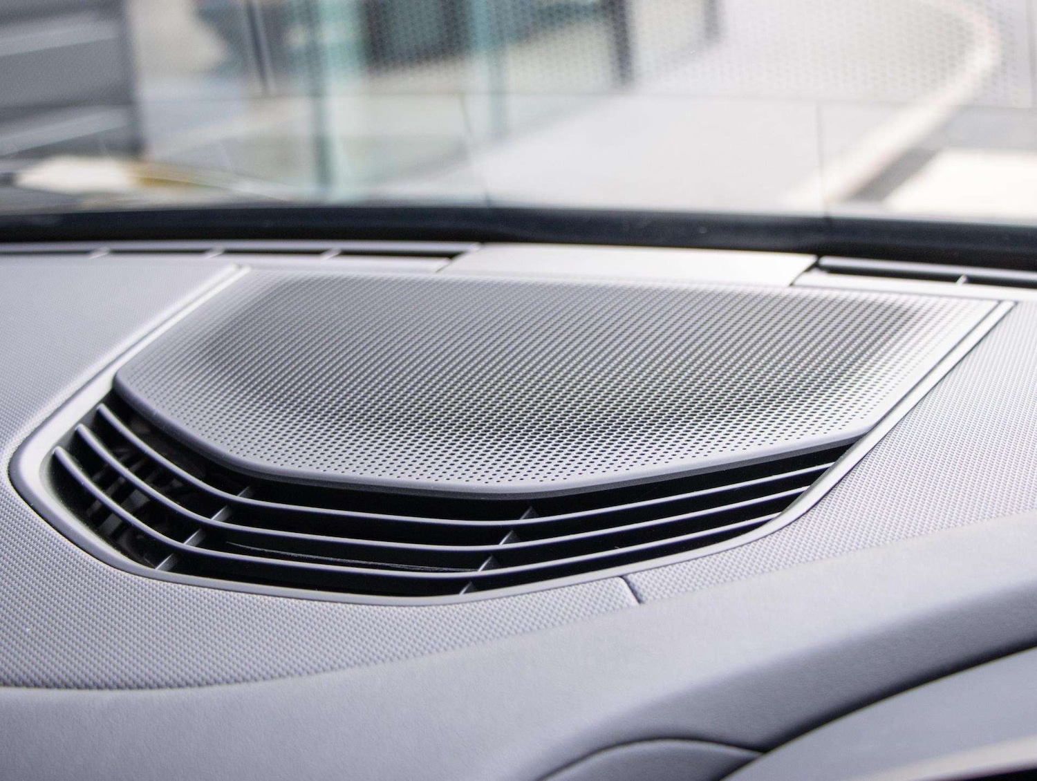 Used Porsche Taycan 2021 for sale - 76624657: Photo 15