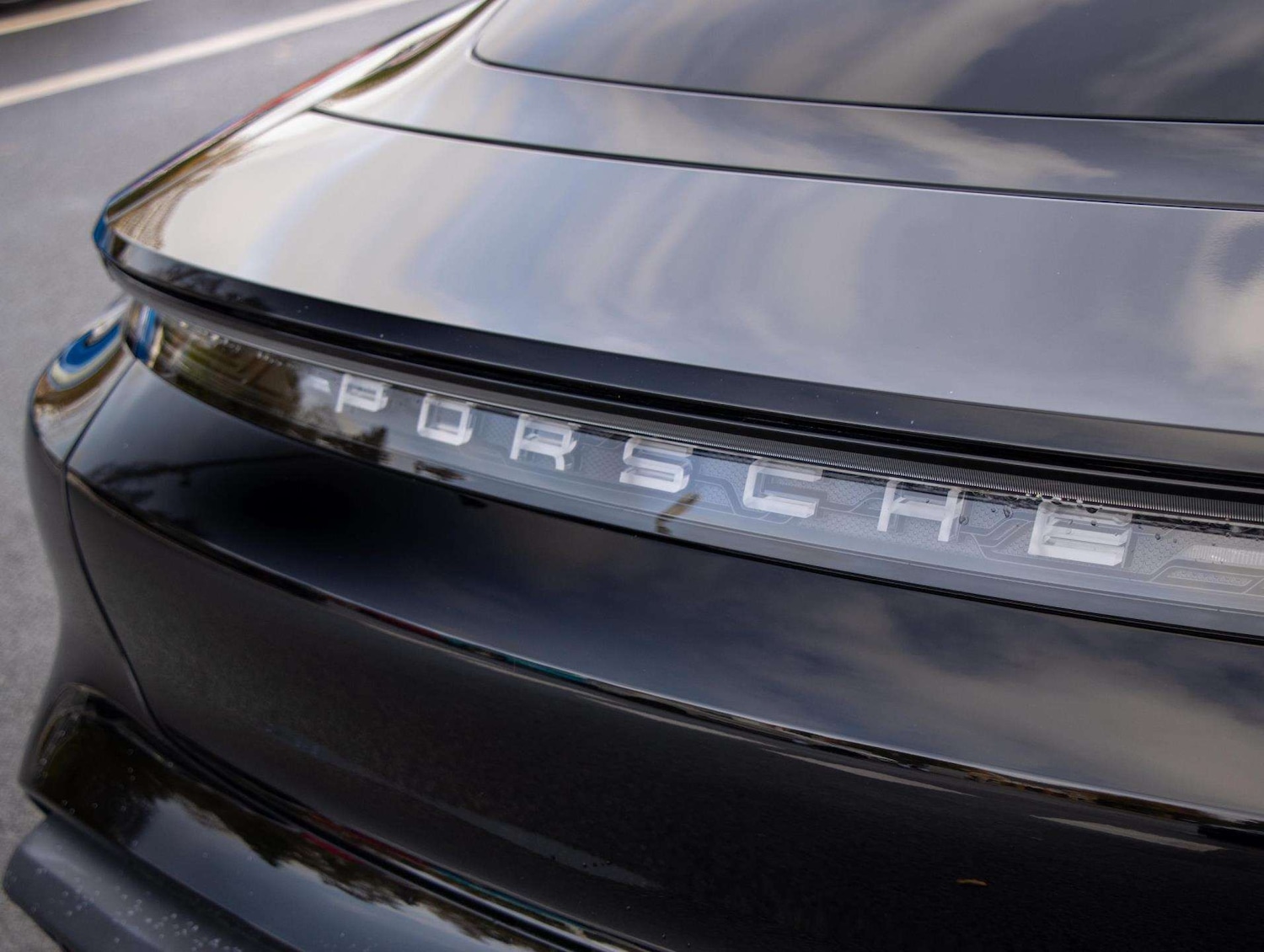 Used Porsche Taycan 2021 for sale - 76624657: Photo 23