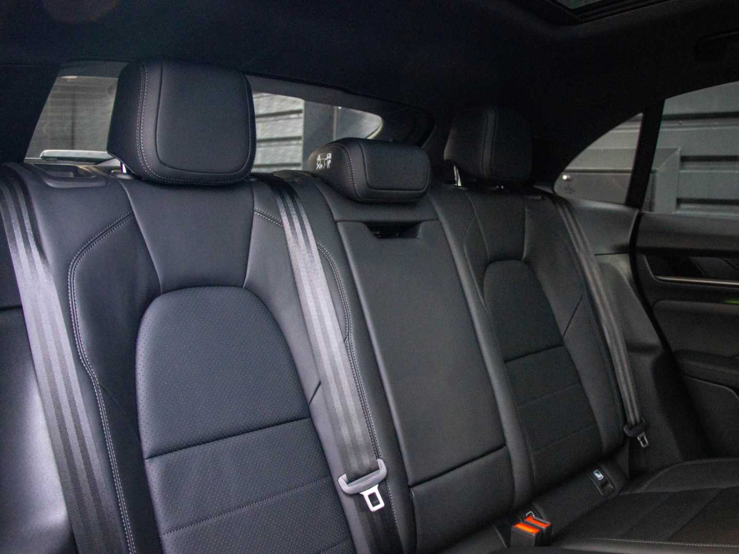 Used Porsche Macan 2024 for sale - 76636683: Photo 25