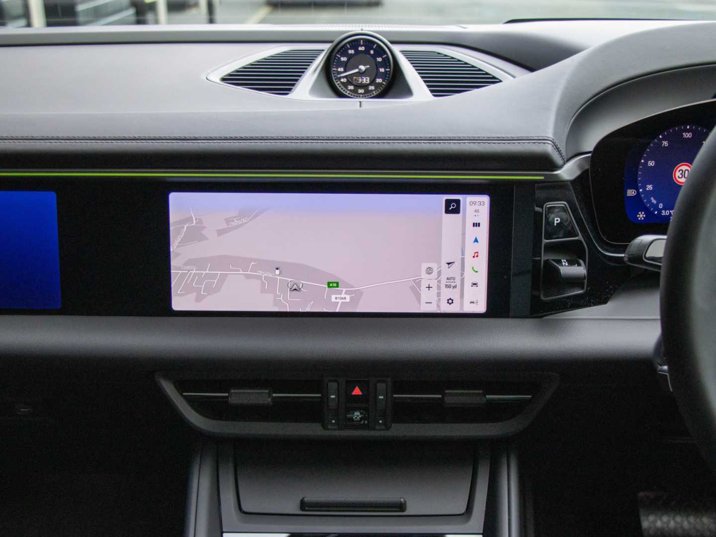 Used Porsche Macan 2024 for sale - 76636683: Photo 27