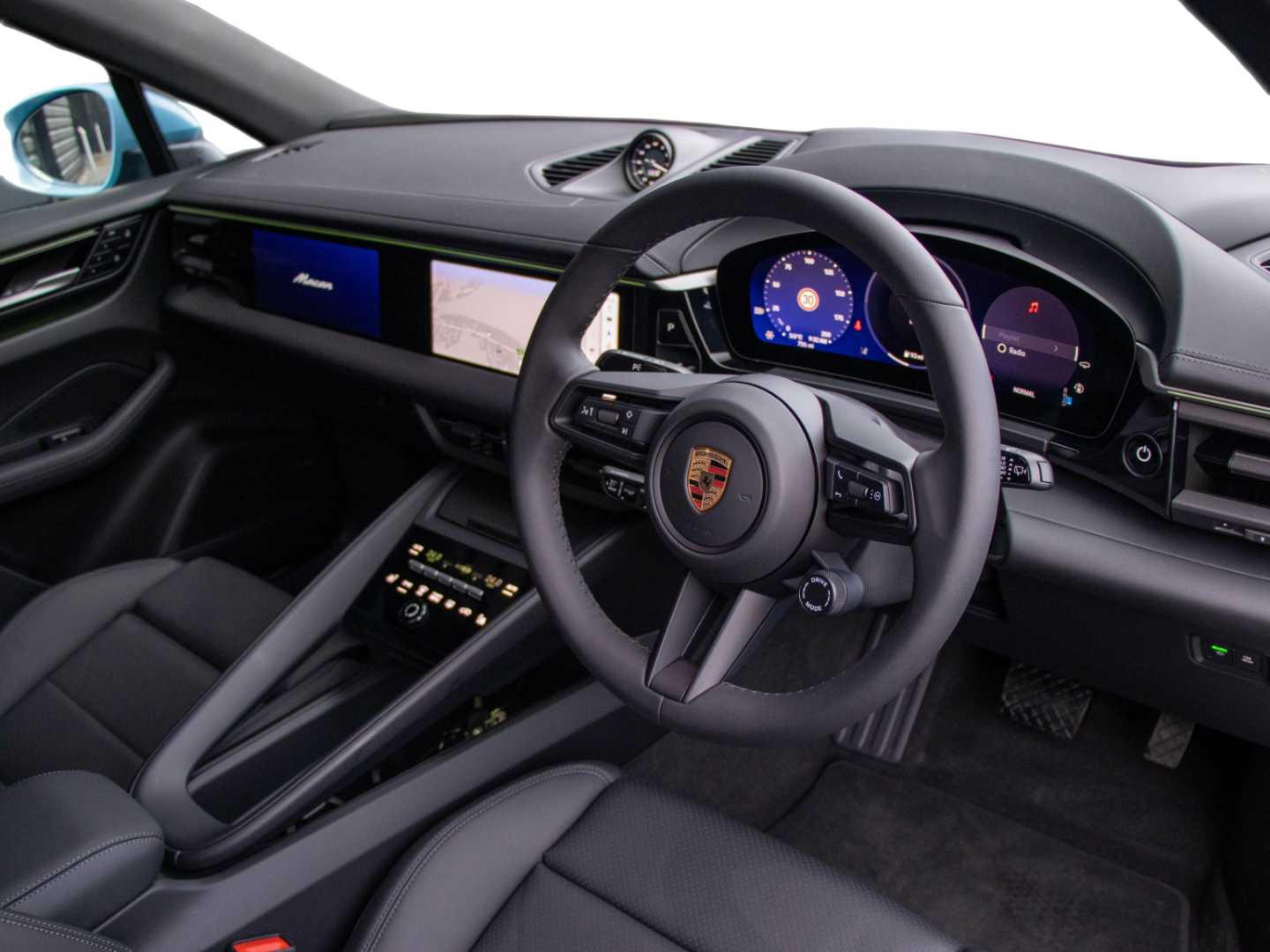 Used Porsche Macan 2024 for sale - 76636683: Photo 5