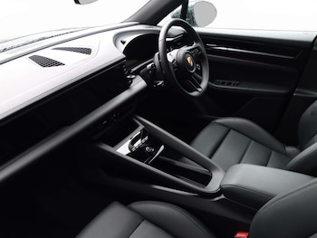 Used Porsche Macan 2026 for sale - 78893628: Photo