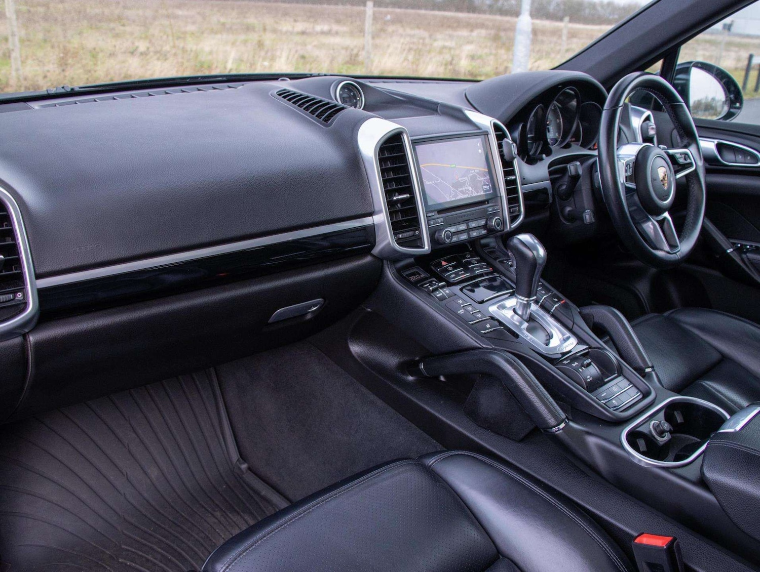 Used Porsche Cayenne 2017 for sale - 77158455: Photo 10