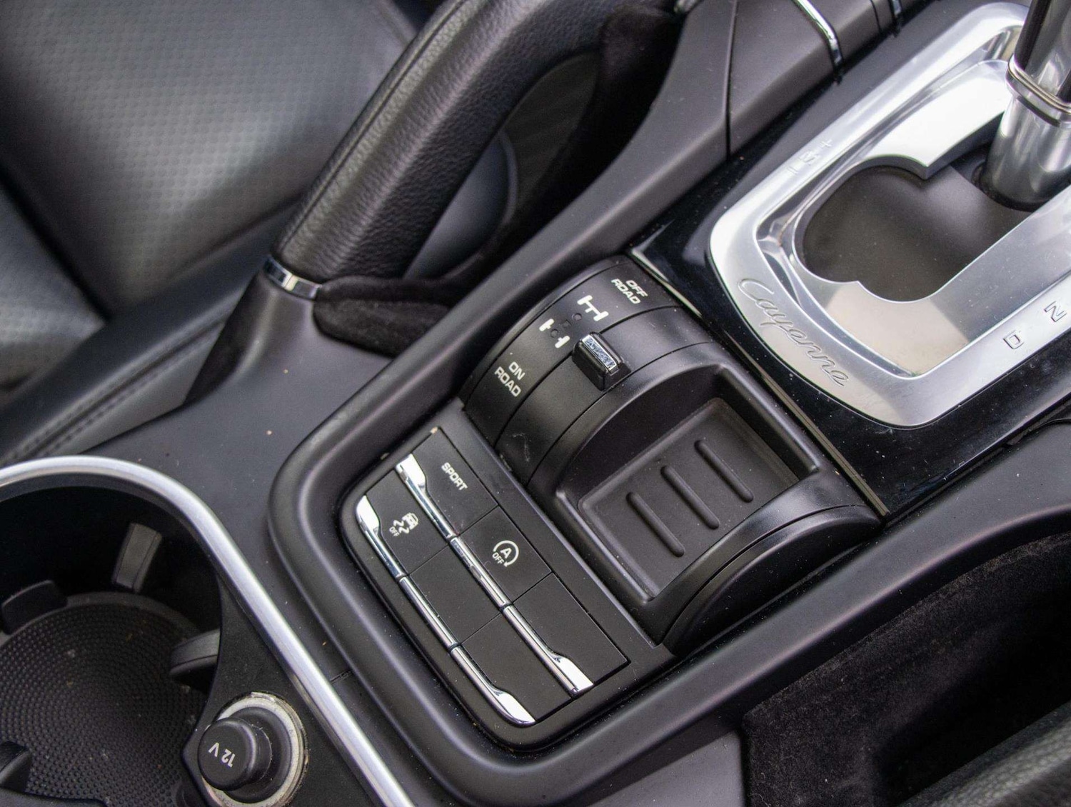 Used Porsche Cayenne 2017 for sale - 77158455: Photo 21