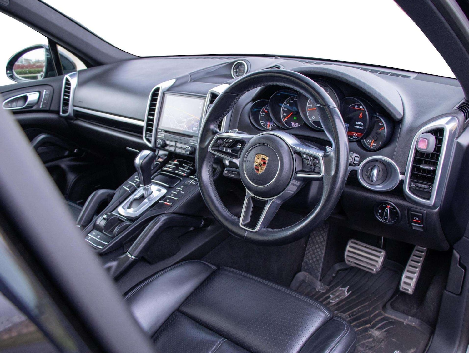 Used Porsche Cayenne 2017 for sale - 77158455: Photo 5