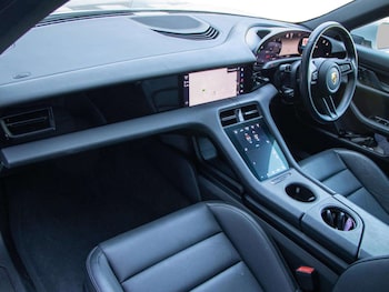 Used Porsche Taycan 2022 for sale - 78451554: Photo