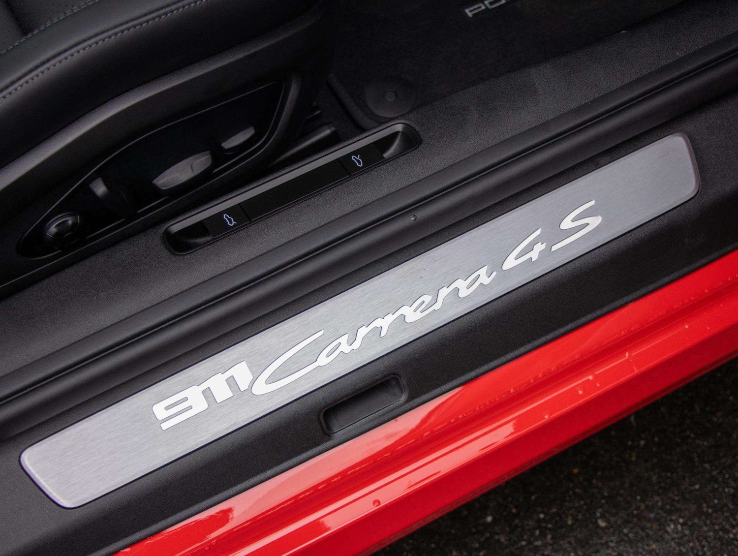 Used Porsche 911 2025 for sale - 77219605: Photo 16