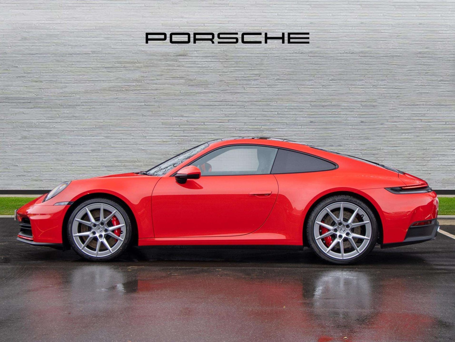 Used Porsche 911 2025 for sale - 77219605: Photo 2