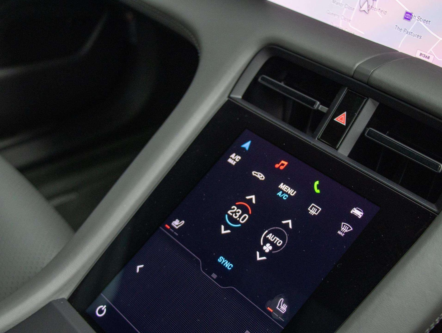 Used Porsche Taycan 2022 for sale - 77333866: Photo 12