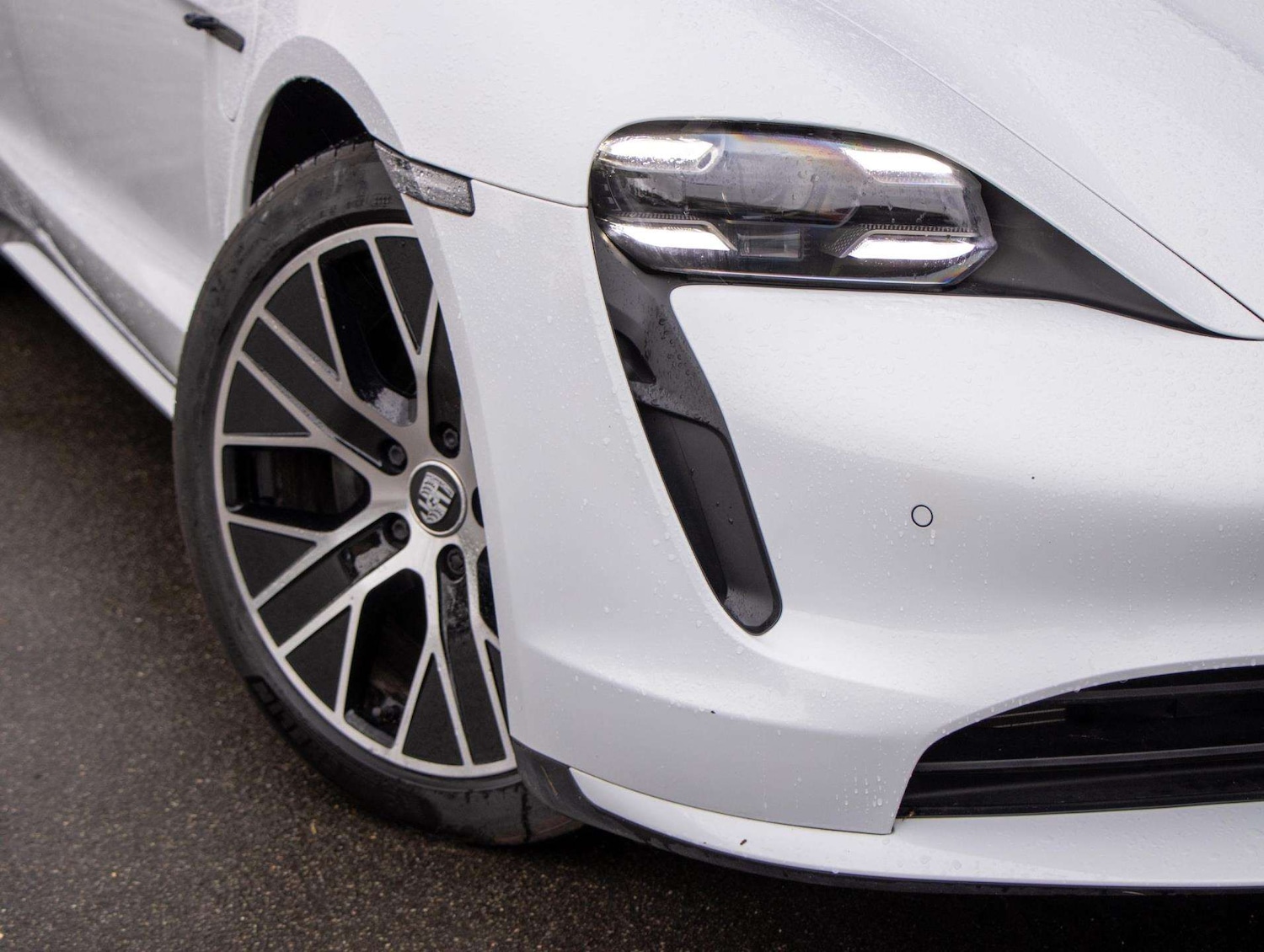 Used Porsche Taycan 2022 for sale - 77333866: Photo 30