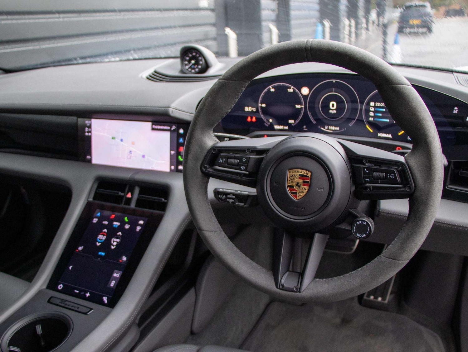 Used Porsche Taycan 2022 for sale - 77333866: Photo 9