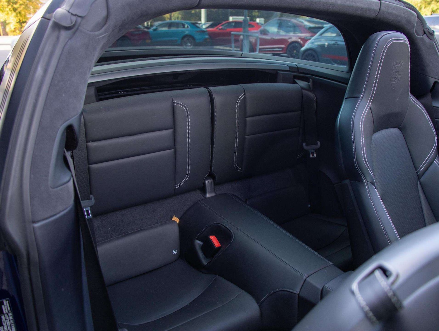 Used Porsche 911 2024 for sale - 76401381: Photo 24