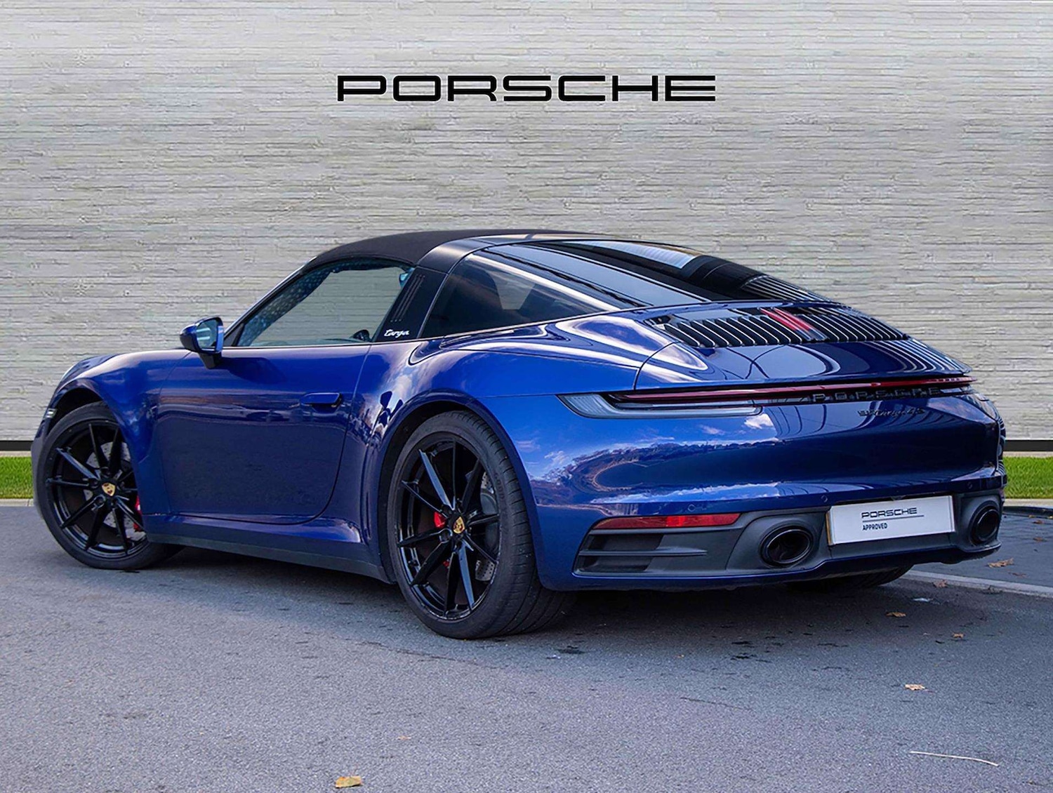 Used Porsche 911 2024 for sale - 76401381: Photo 3