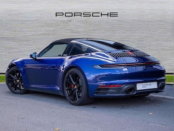 Used Porsche 911 2024 for sale - 76401381: Photo