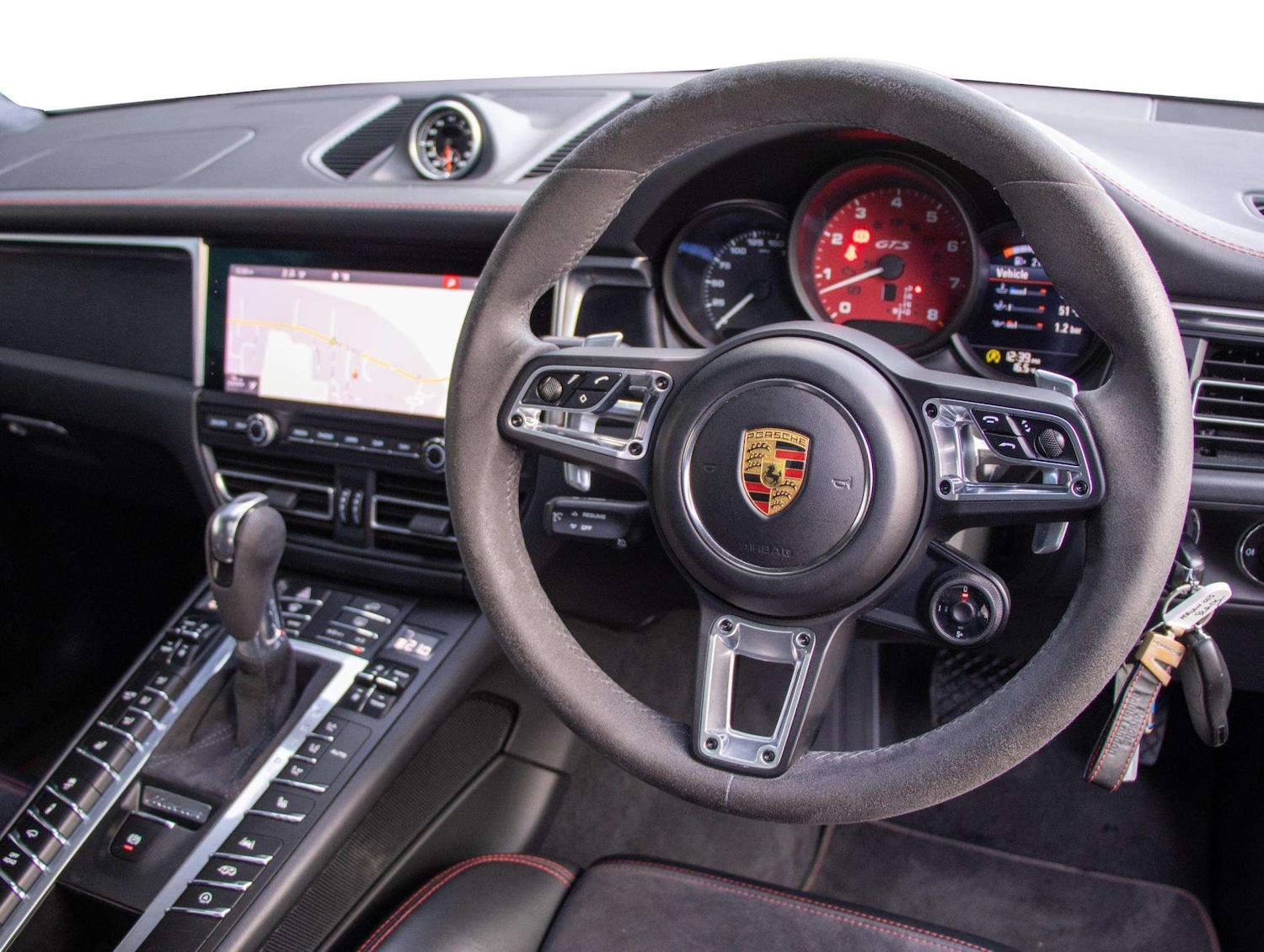 Used Porsche Macan 2021 for sale - 76624611: Photo 9