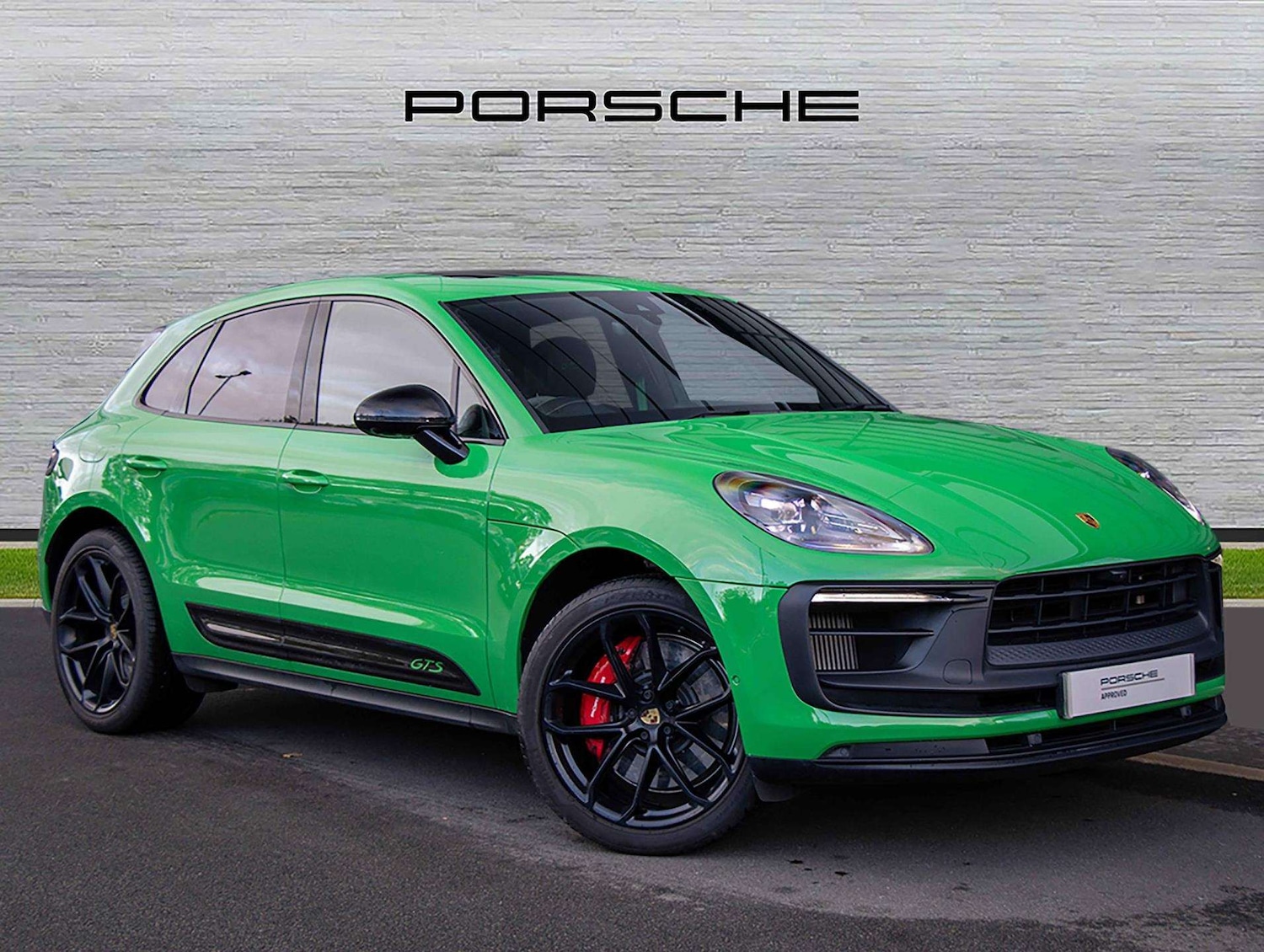 Used Porsche Macan 2022 for sale - 76421098: Photo 1