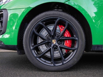 Used Porsche Macan 2022 for sale - 76421098: Photo