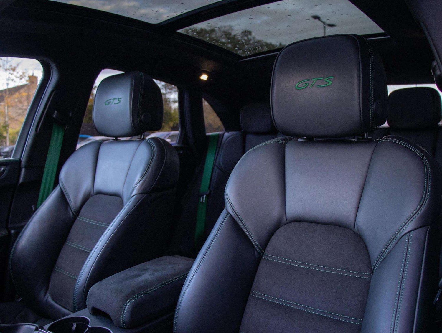 Used Porsche Macan 2022 for sale - 76421098: Photo 8