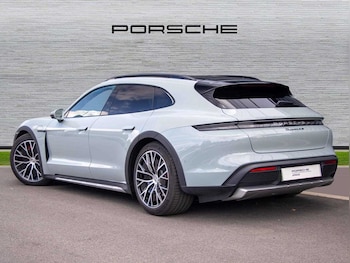 Used Porsche Taycan 2025 for sale - 75555238: Photo
