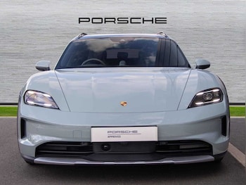Used Porsche Taycan 2025 for sale - 75555238: Photo