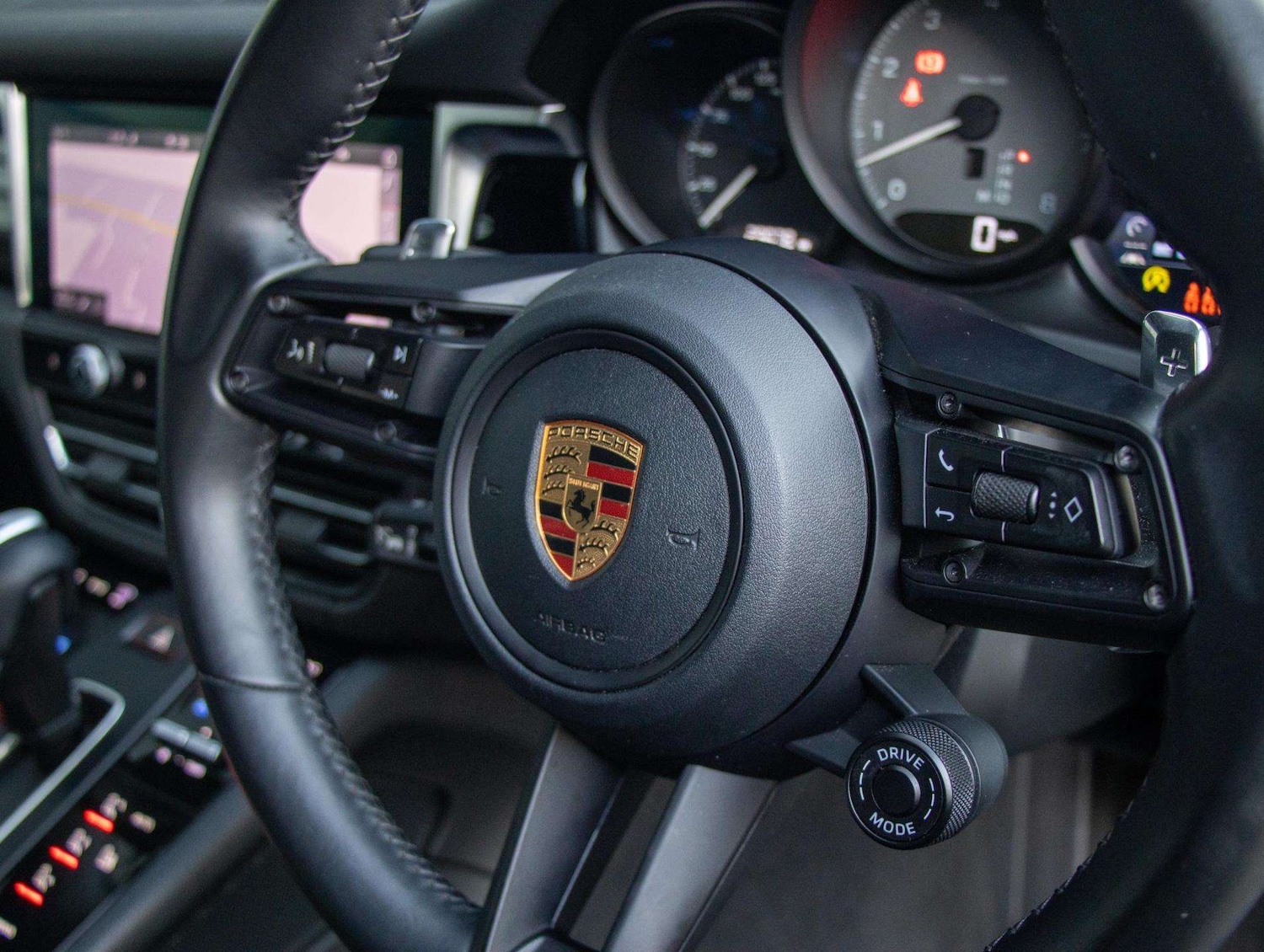 Used Porsche Macan 2022 for sale - 77123461: Photo 13