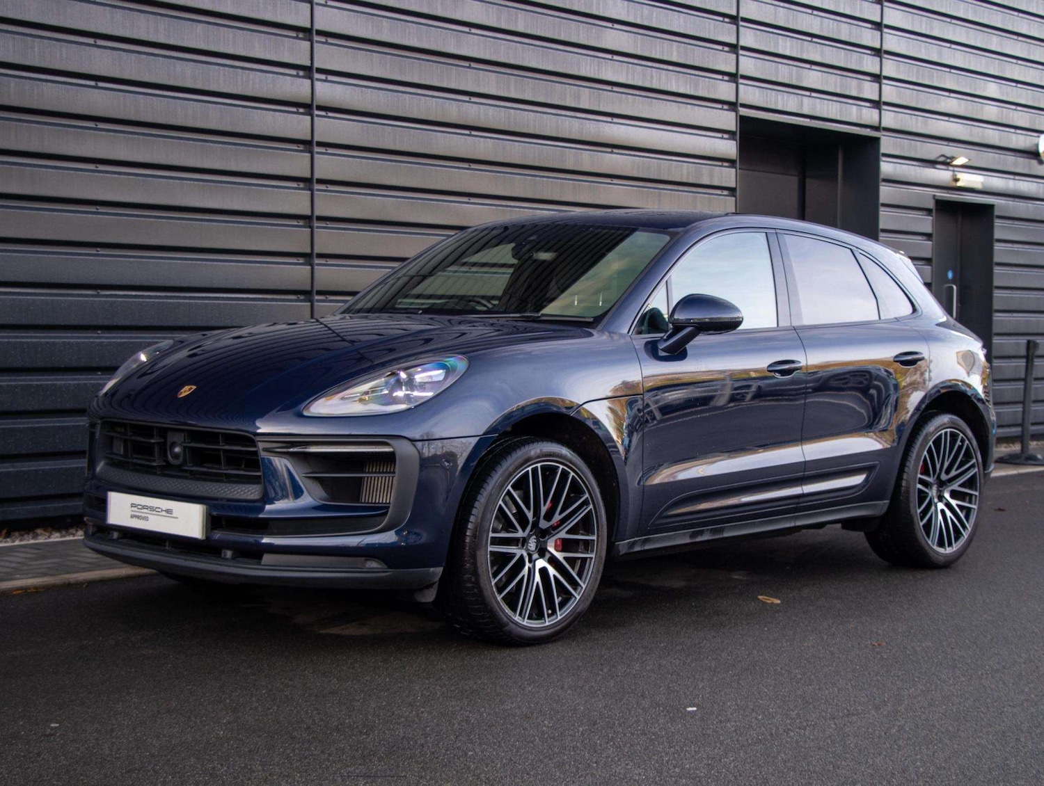 Used Porsche Macan 2022 for sale - 77123461: Photo 17
