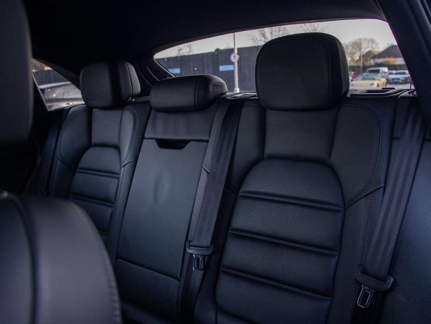 Used Porsche Macan 2022 for sale - 77123461: Photo 32