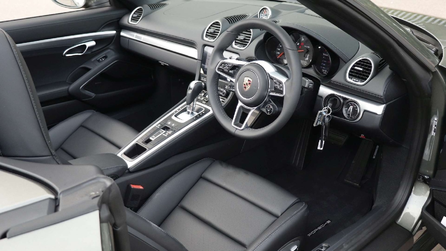 Used Porsche Boxster 2025 for sale - 76661917: Photo 23