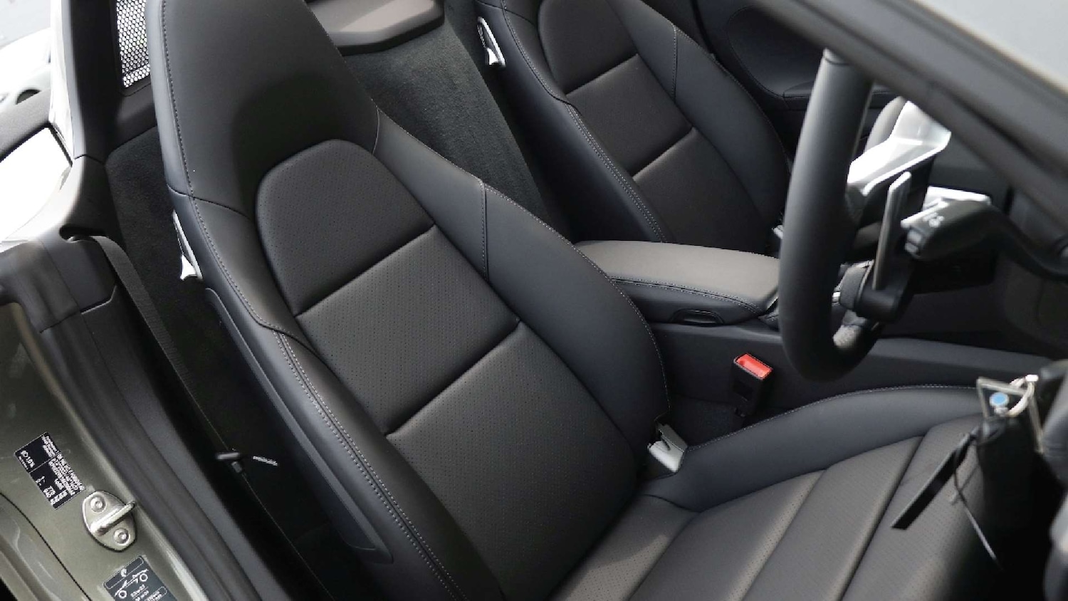 Used Porsche Boxster 2025 for sale - 76661917: Photo 26