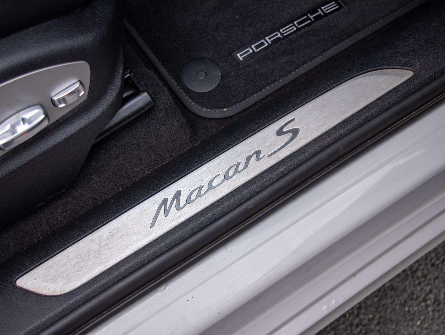 Used Porsche Macan 2023 for sale - 77011031: Photo 16