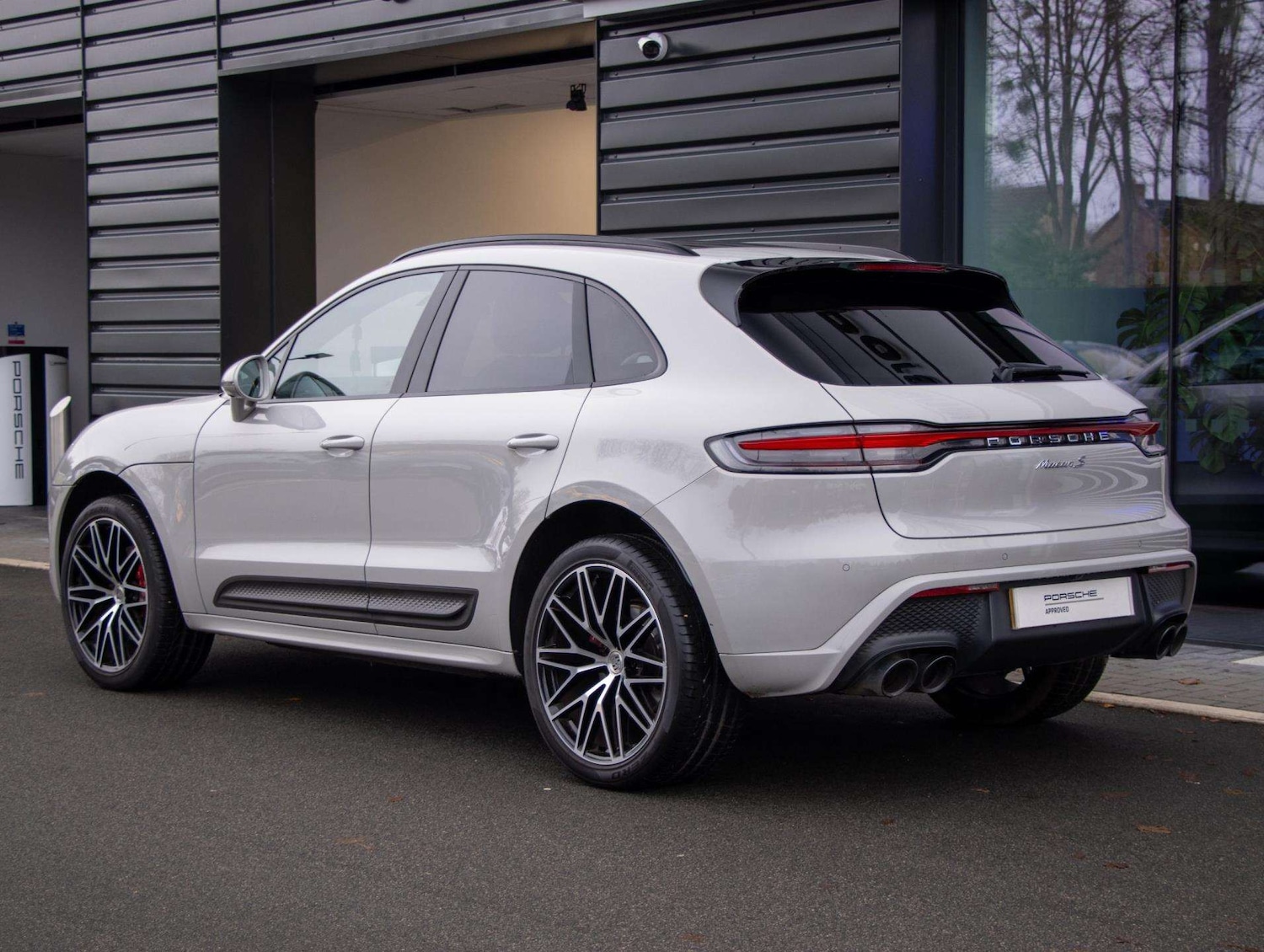 Used Porsche Macan 2023 for sale - 77011031: Photo 22
