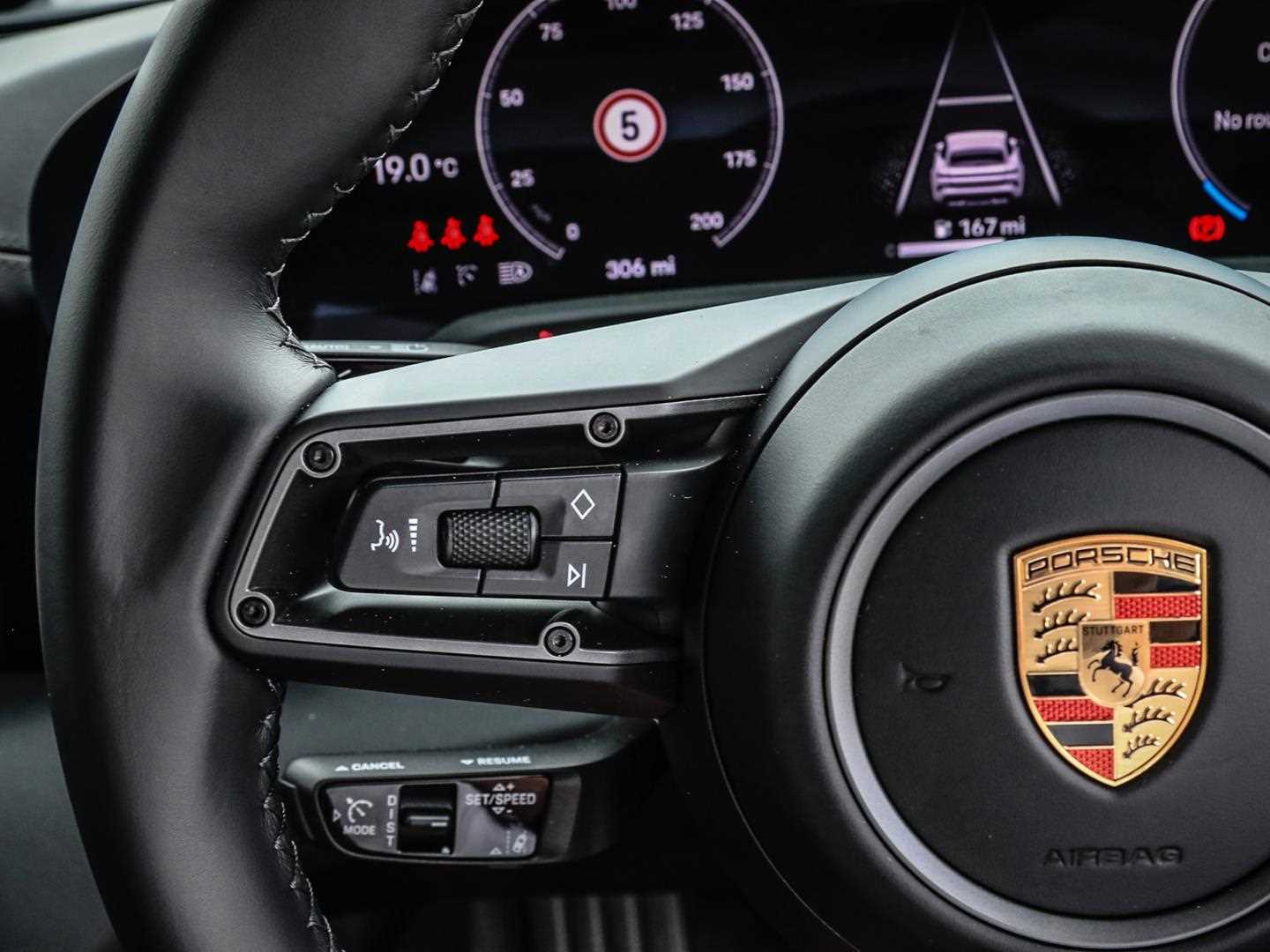 Used Porsche Taycan 2024 for sale - 77827297: Photo 30